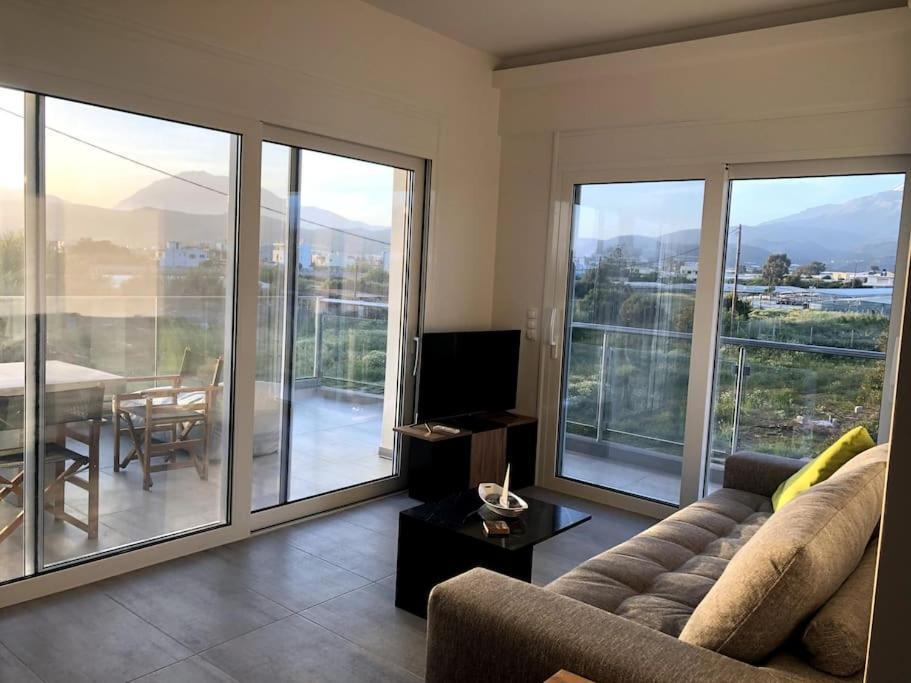 Apartamento Eleni Kokkinos Pirgos Exterior foto