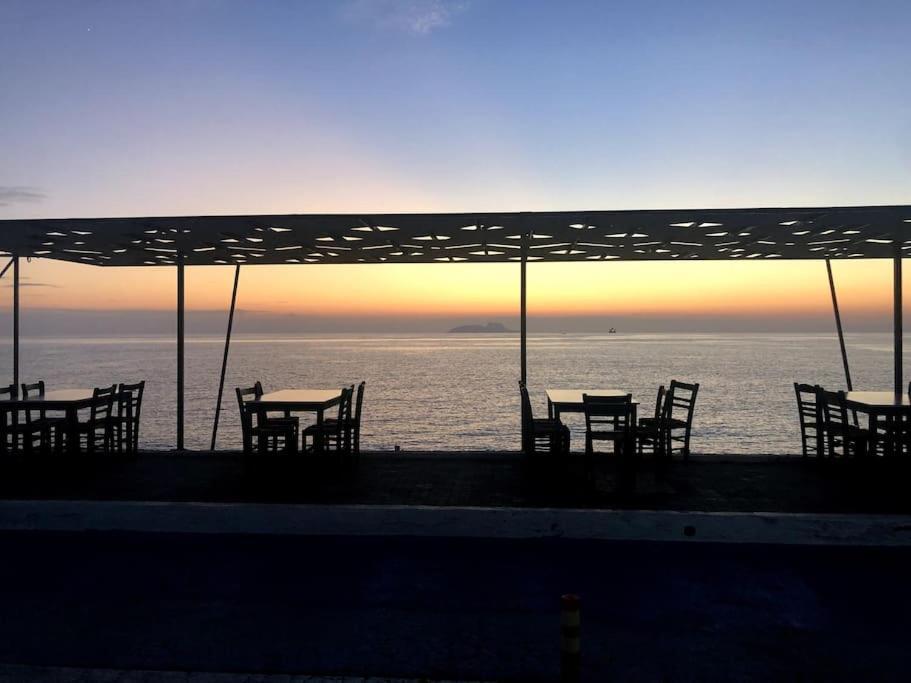 Apartamento Eleni Kokkinos Pirgos Exterior foto